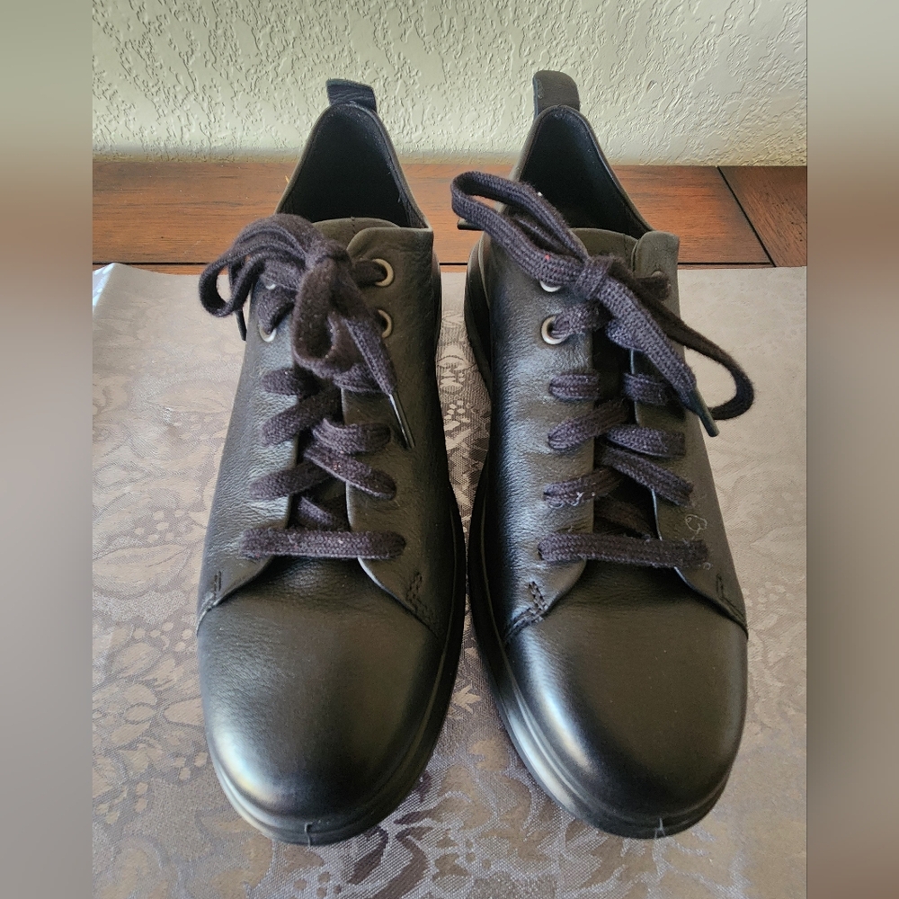 ECCO Nouvelle Women's Lace Up Shoe Size EU 39 (8-8.5)